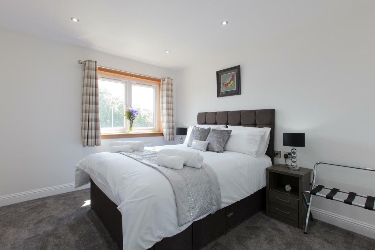Leys Park Executive Apartments Данфермлин Экстерьер фото