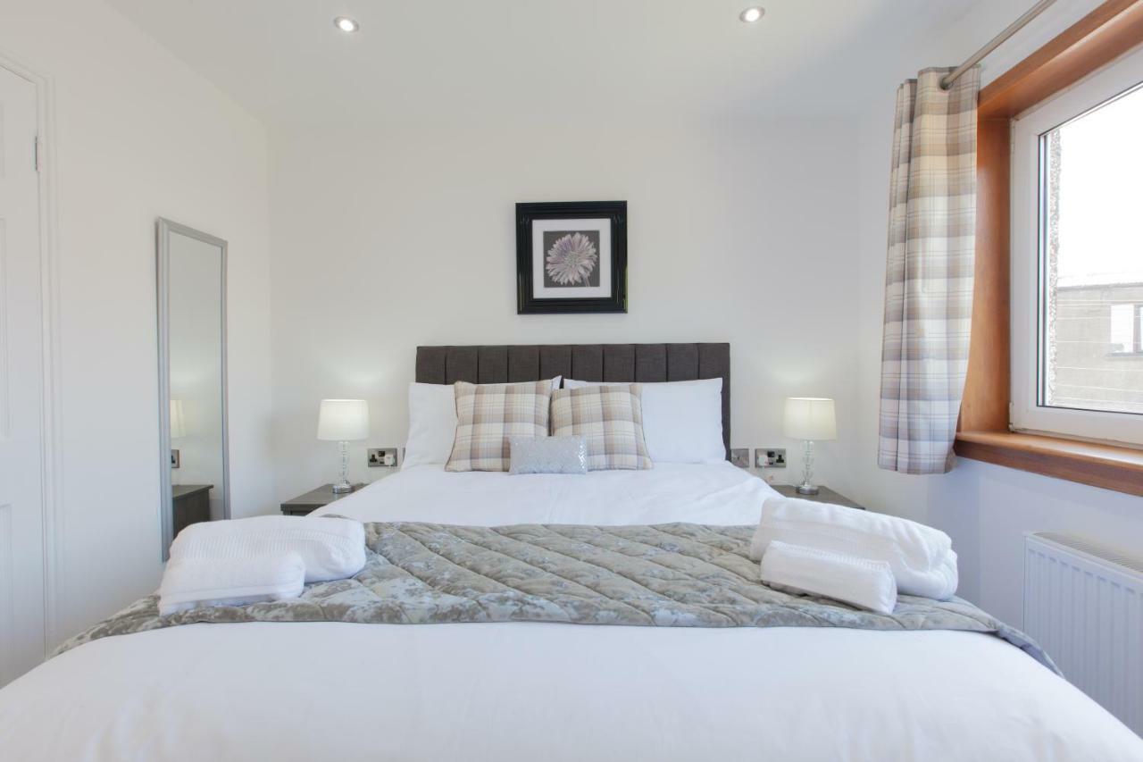 Leys Park Executive Apartments Данфермлин Экстерьер фото