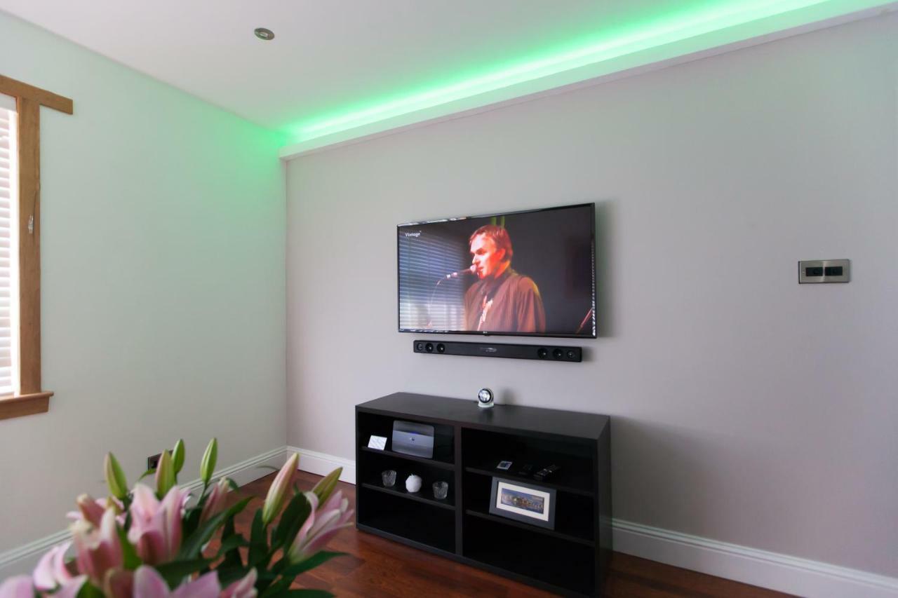 Leys Park Executive Apartments Данфермлин Экстерьер фото